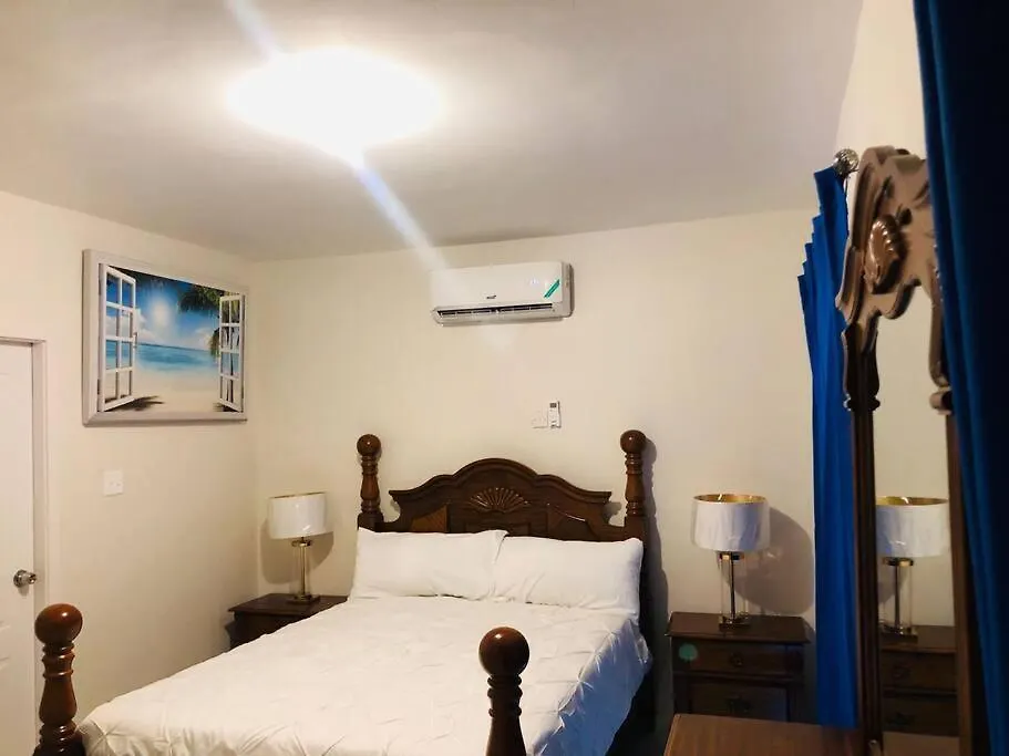 度假居 Retreat By The Beach Lovely New 2 Bedroom 迪斯卡弗里贝